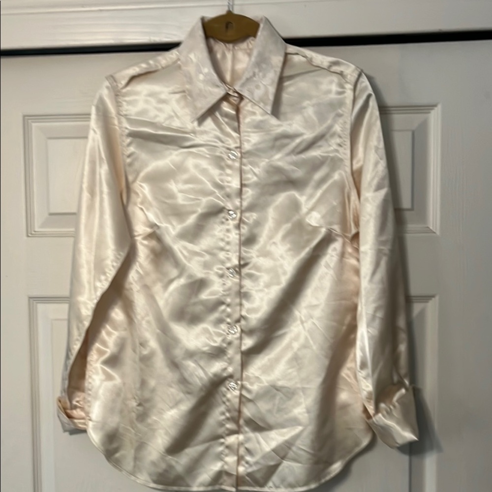 Ears of Buddha top